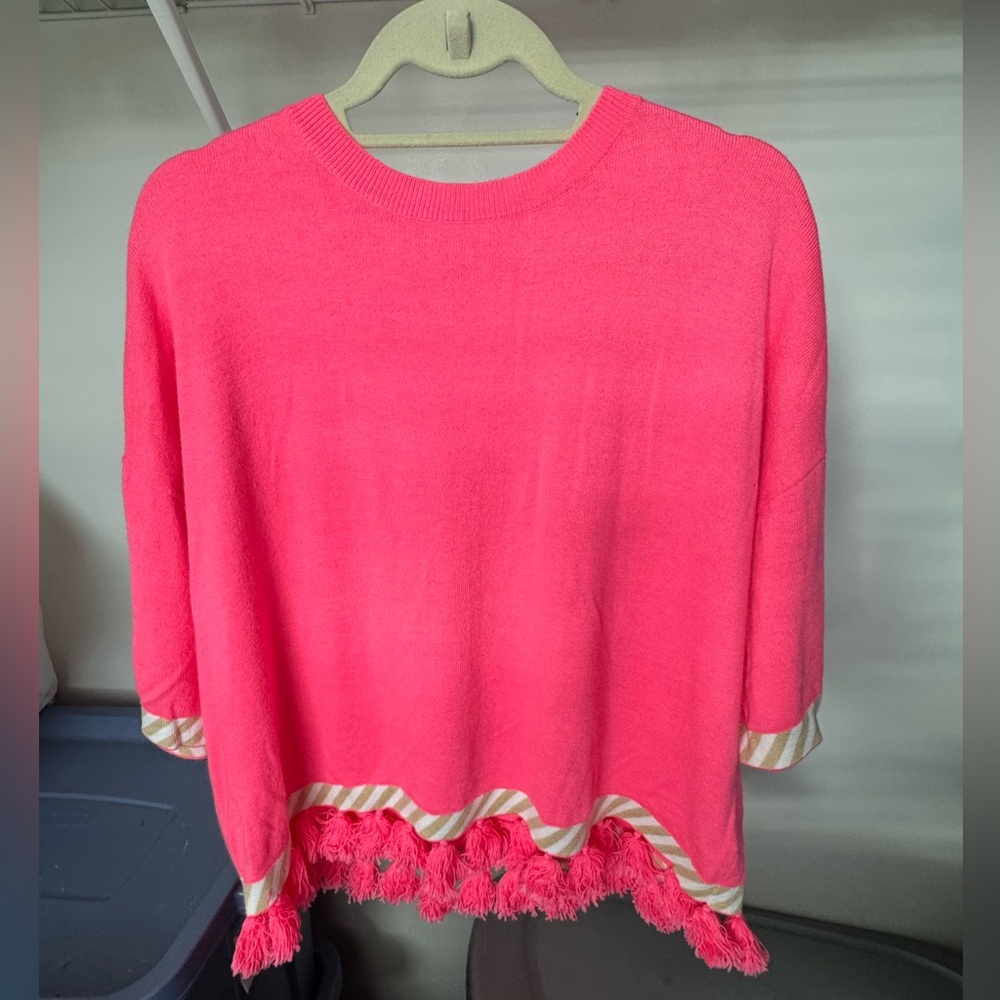 New with tags Lilly Pulitzer Coral Sweater